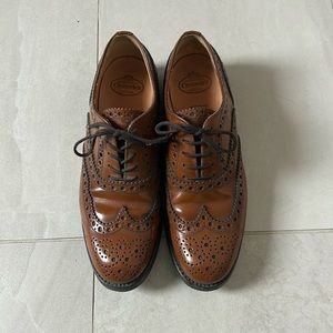 Brown Burwood brogue. Very gently used and in great condition! Made in Italy.